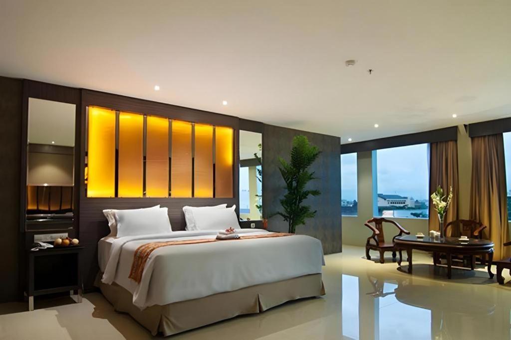 Aria Barito Hotel Banjarmasin  Ngoại thất bức ảnh